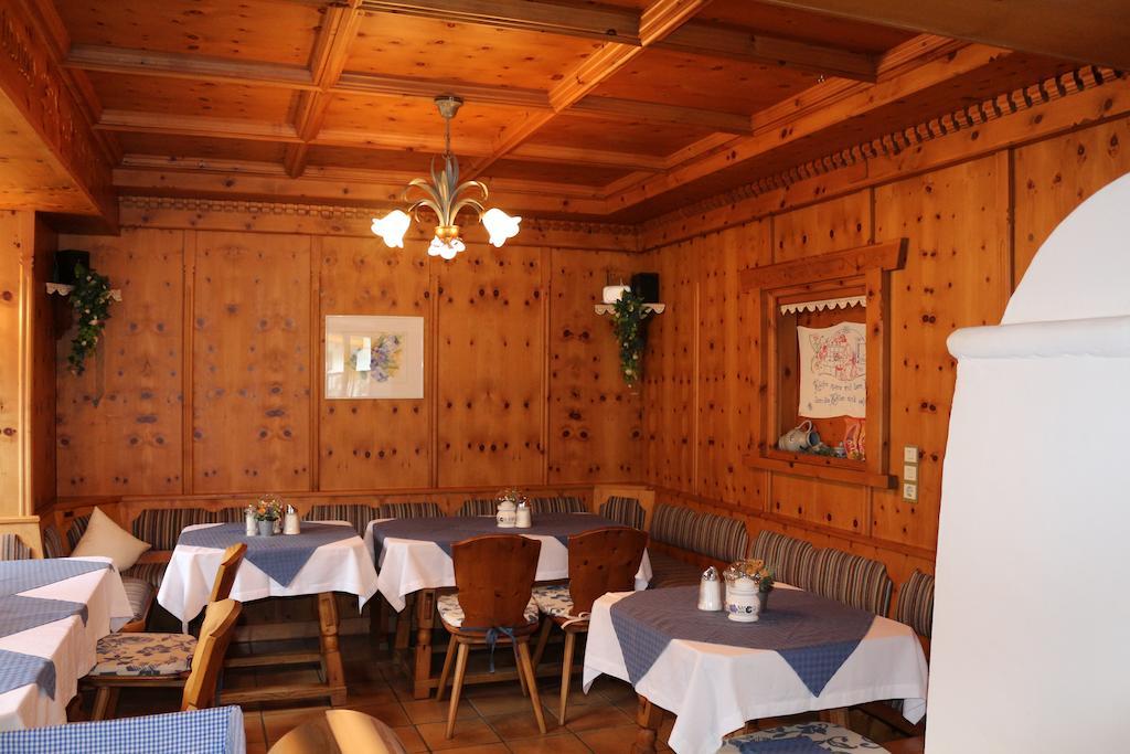Gasthof Baerenwirt Hotel Fusch an der Grossglocknerstrasse Exterior foto